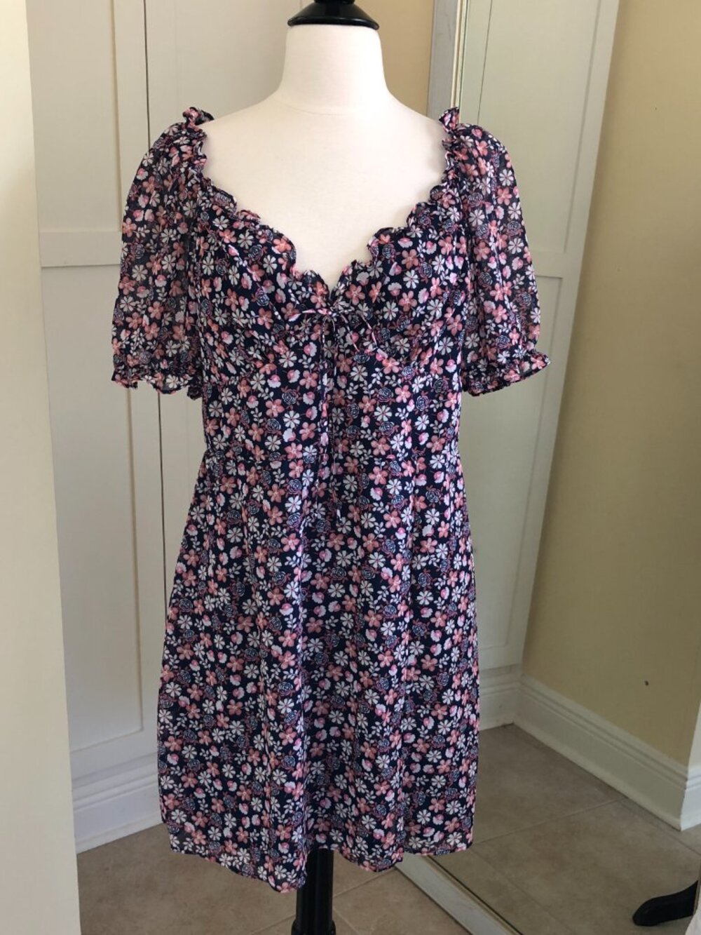 Babydoll Mini Dress Juniors Size 13 Navy Blue Pink Floral Puff Sleeves Milkmaid